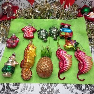 Handmade Hawaiian Christmas Ornament Set.